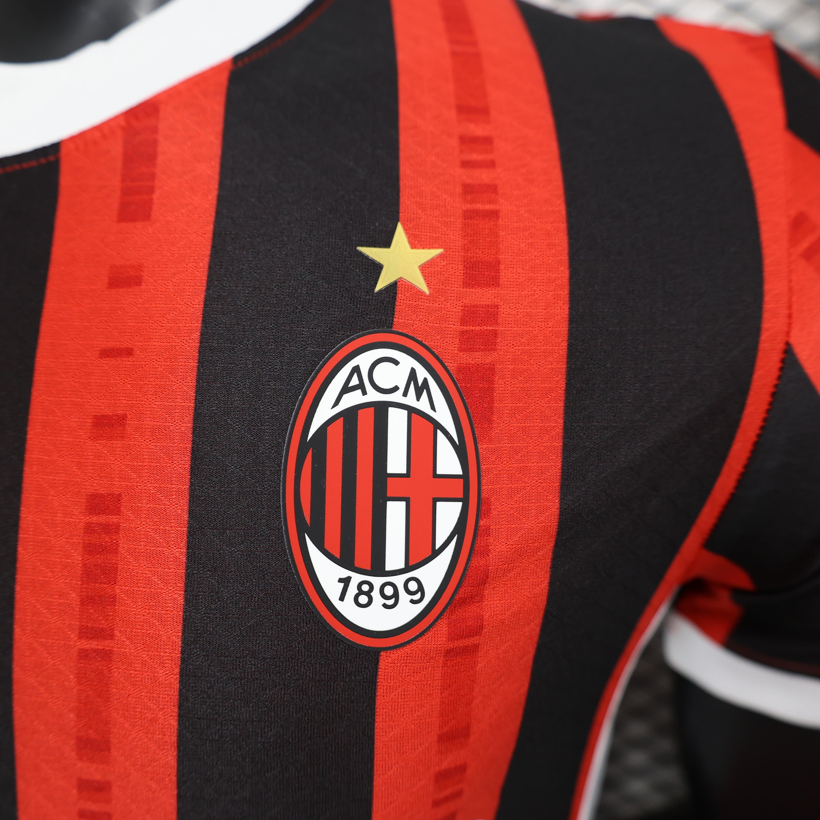 Milan Home - 24/25 Player Version