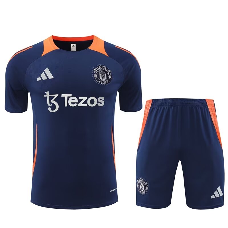 Kit Allenamento - Manchester United 24/25