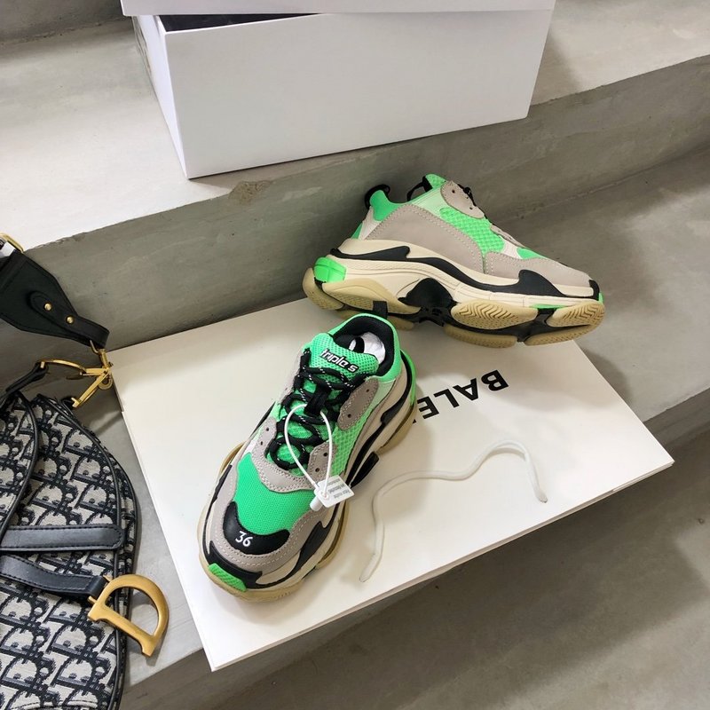 Balenciaga Triple S