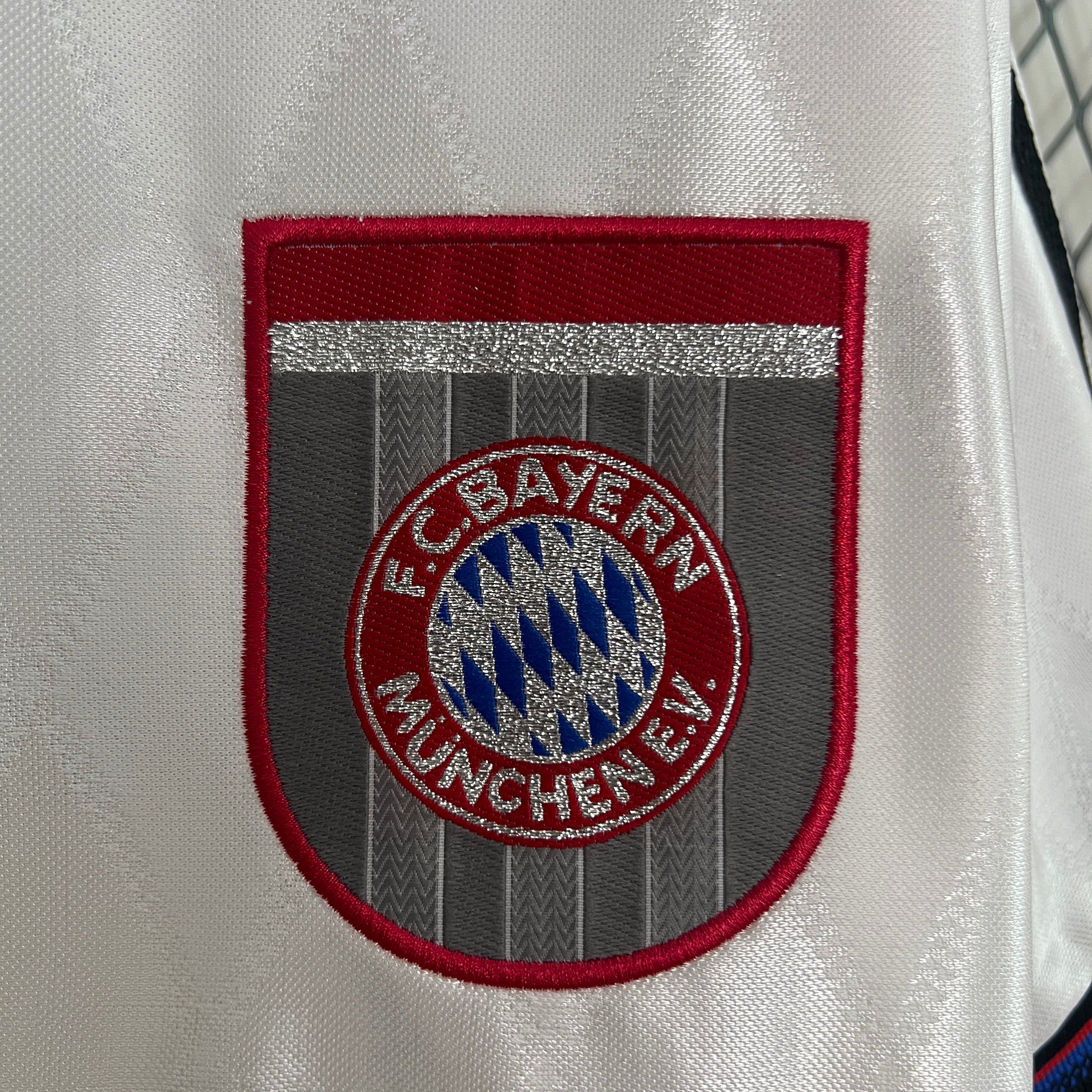 Bayern Munich 95-96 Away Retro