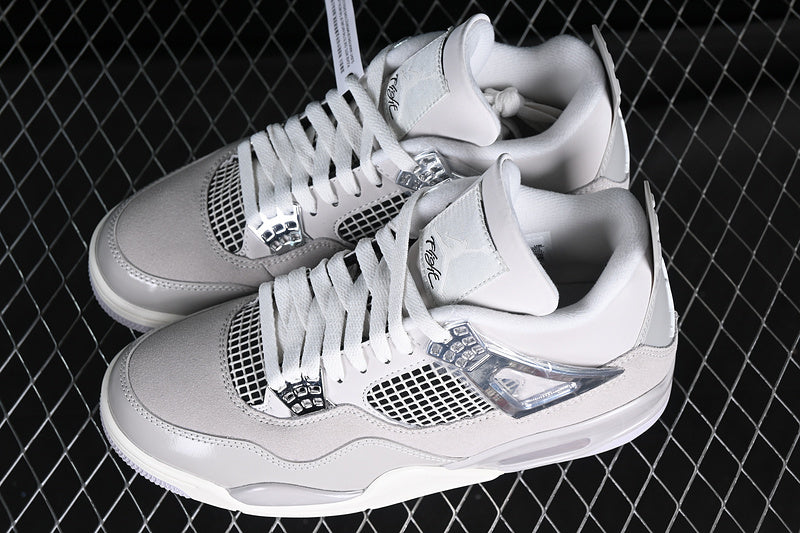 AIR JORDAN 4 RETRO FROZEN MOMENTS WHITE/GREY/SILVER