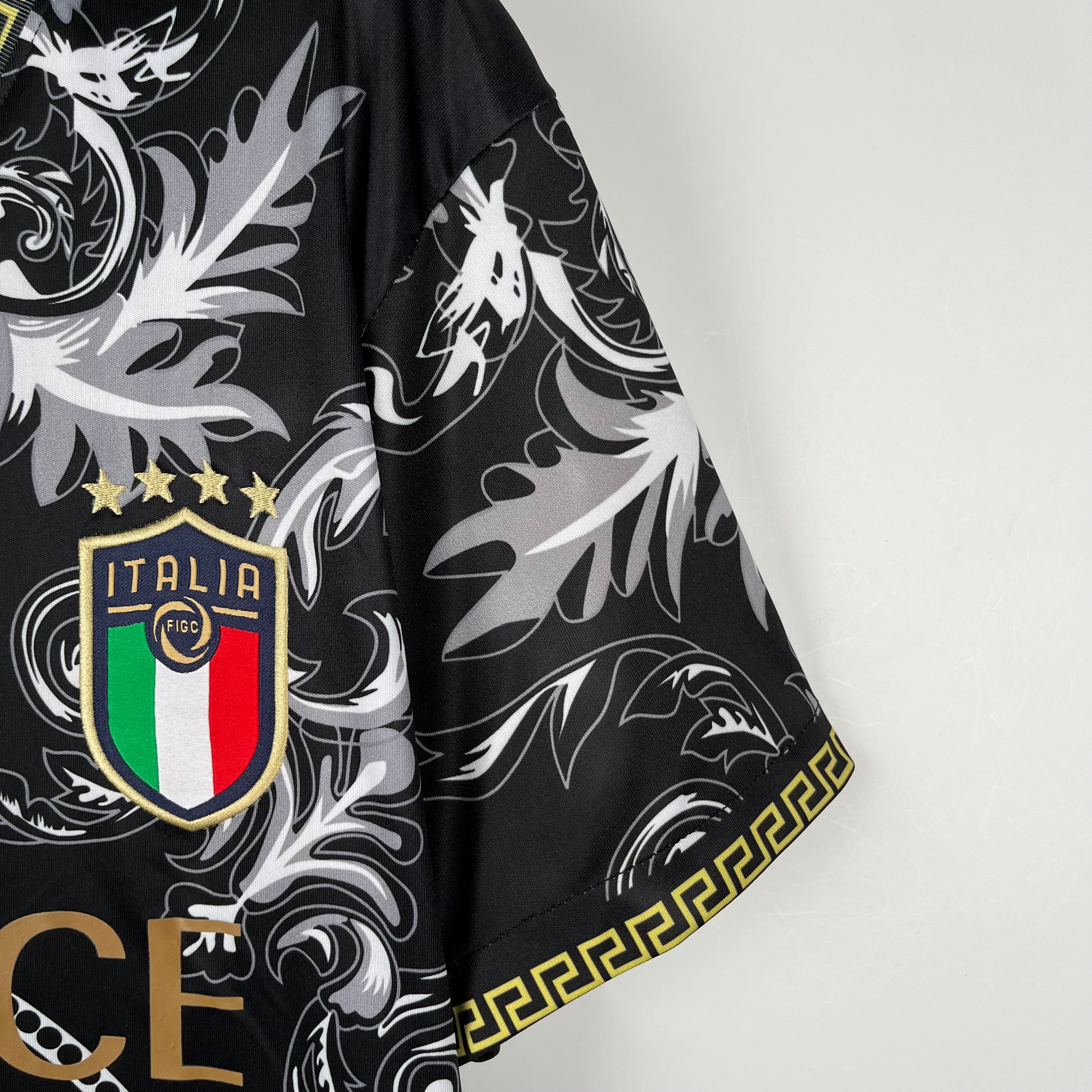 Italia Special Edition Versace - 23/24