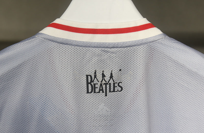 Liverpool x Beatles White Special Edition - 24/25 Player Version