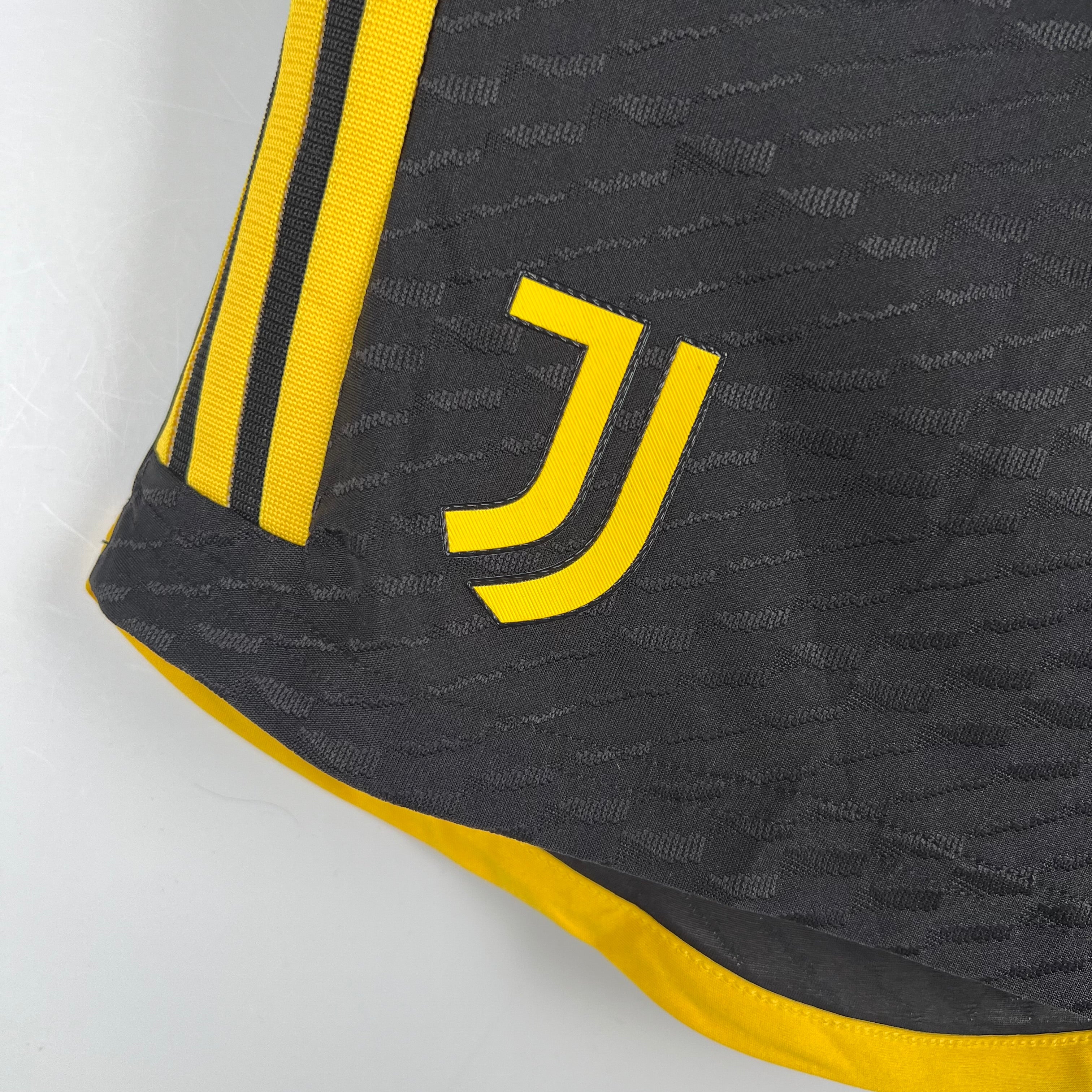 Juventus - 23/24 Shorts