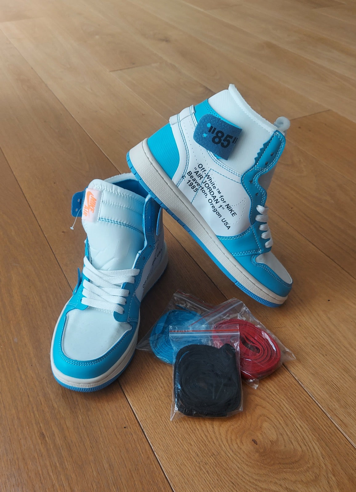 Air Jordan 1 Retro High "Off-White - UNC" sneakers 40 PC