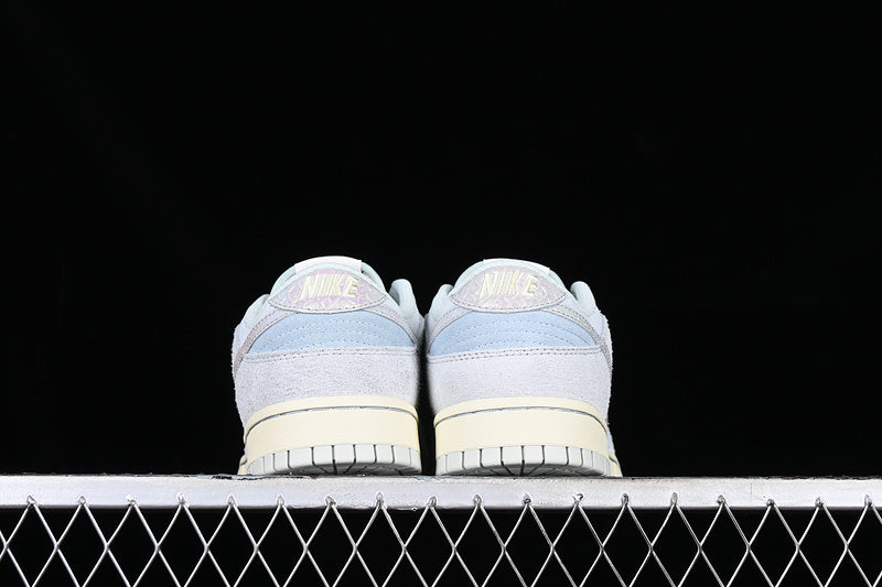 DUNK LOW FISHING SILVER/GREY/OFF WHITE