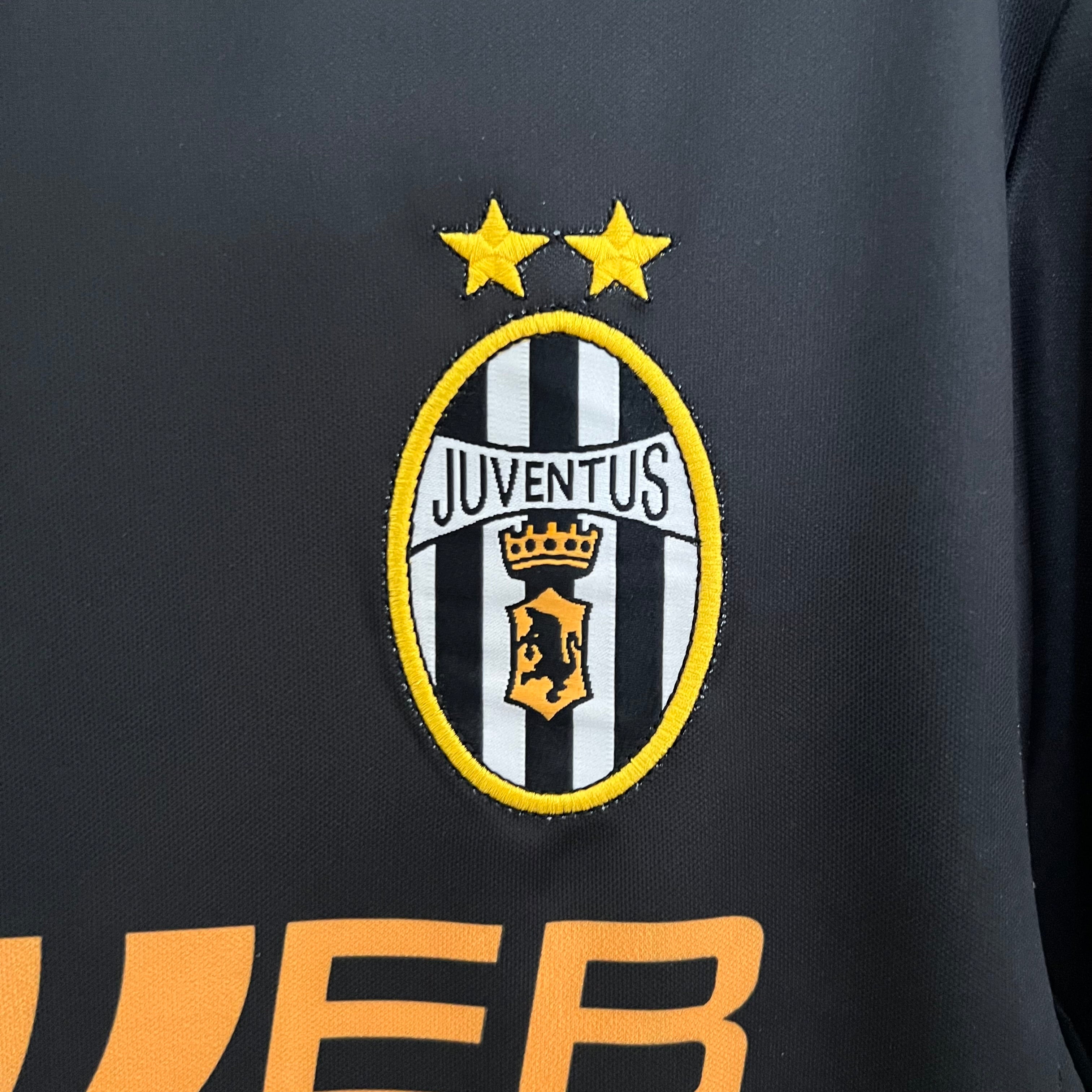 Juventus Away - 01/02 Vintage