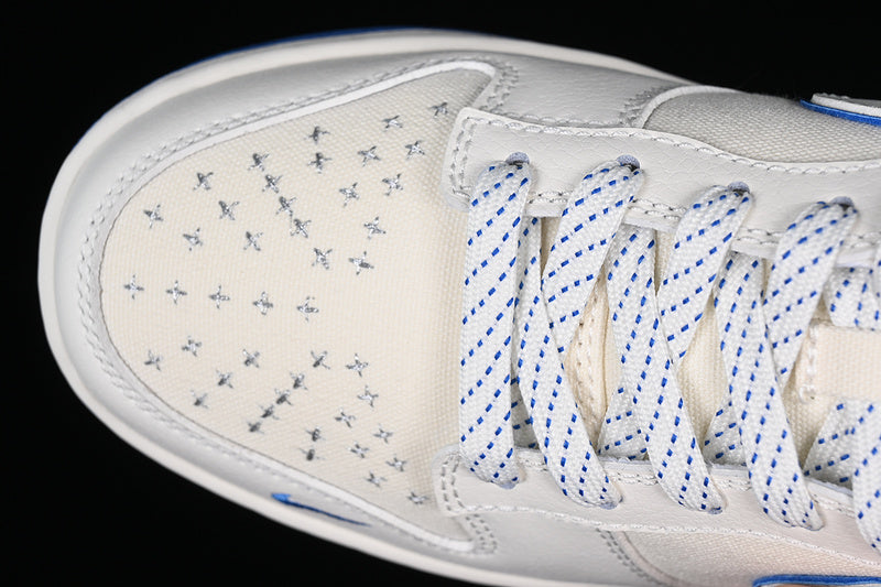 SB DUNK LOW TS WHITE/BLUE