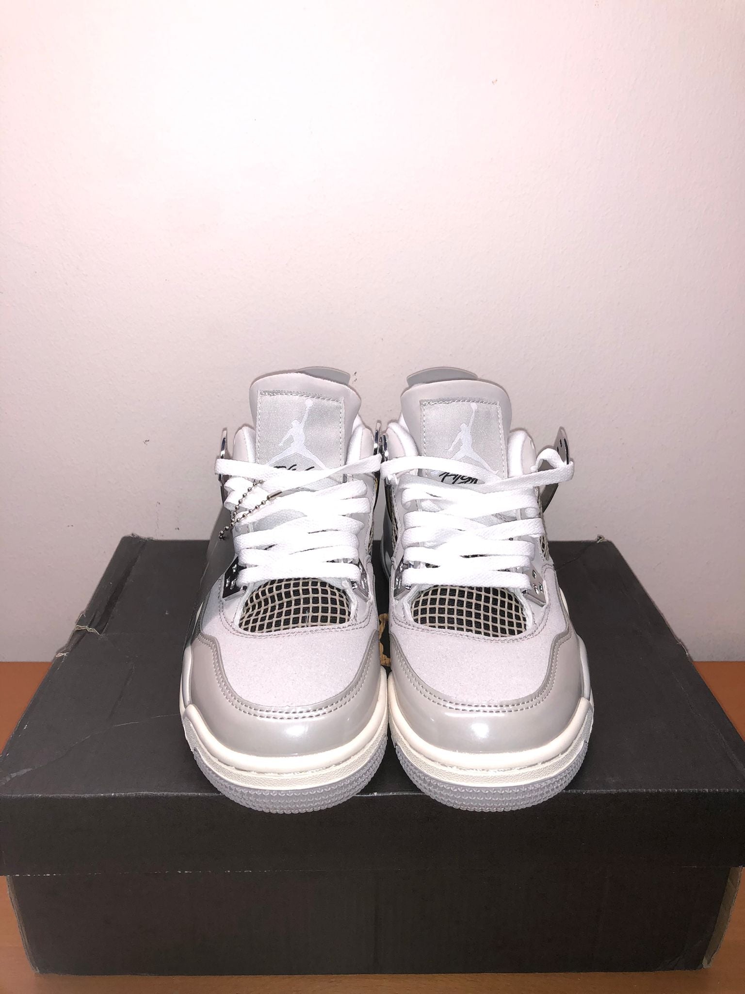 Air Jordan 4 Retro bianco e argento 38