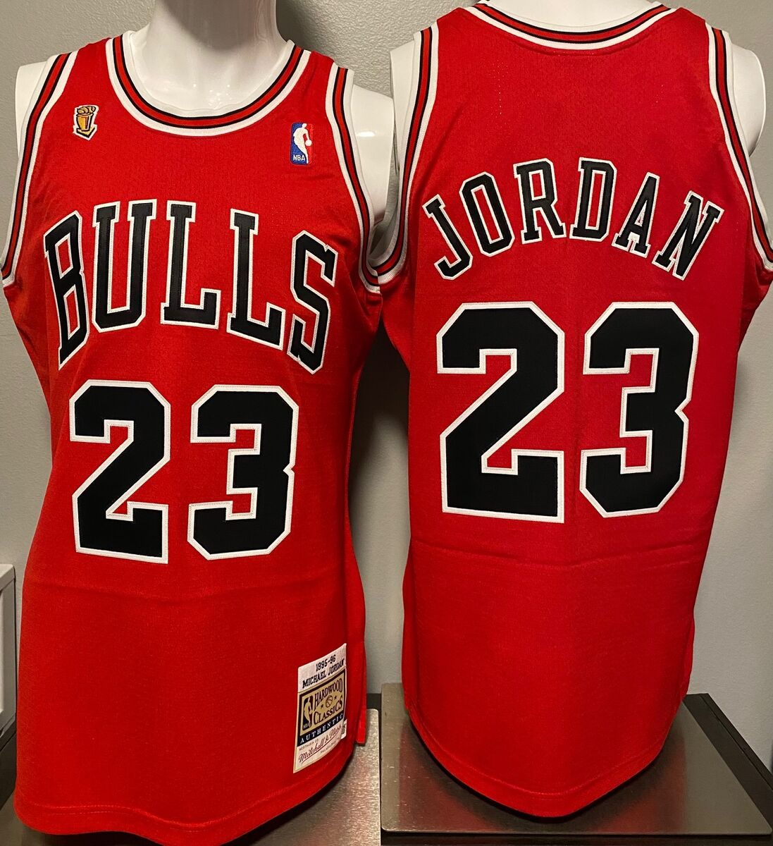 MITCHELL & NESS NBA AUTHENTIC JERSEY CHICAGO BULLS ROAD FINALS