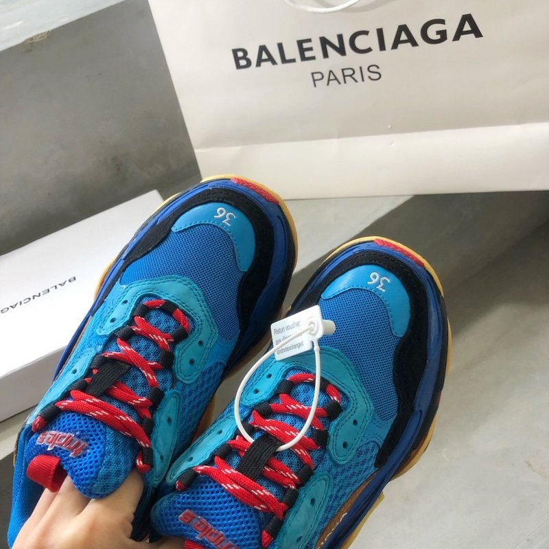 Balenciaga Triple S