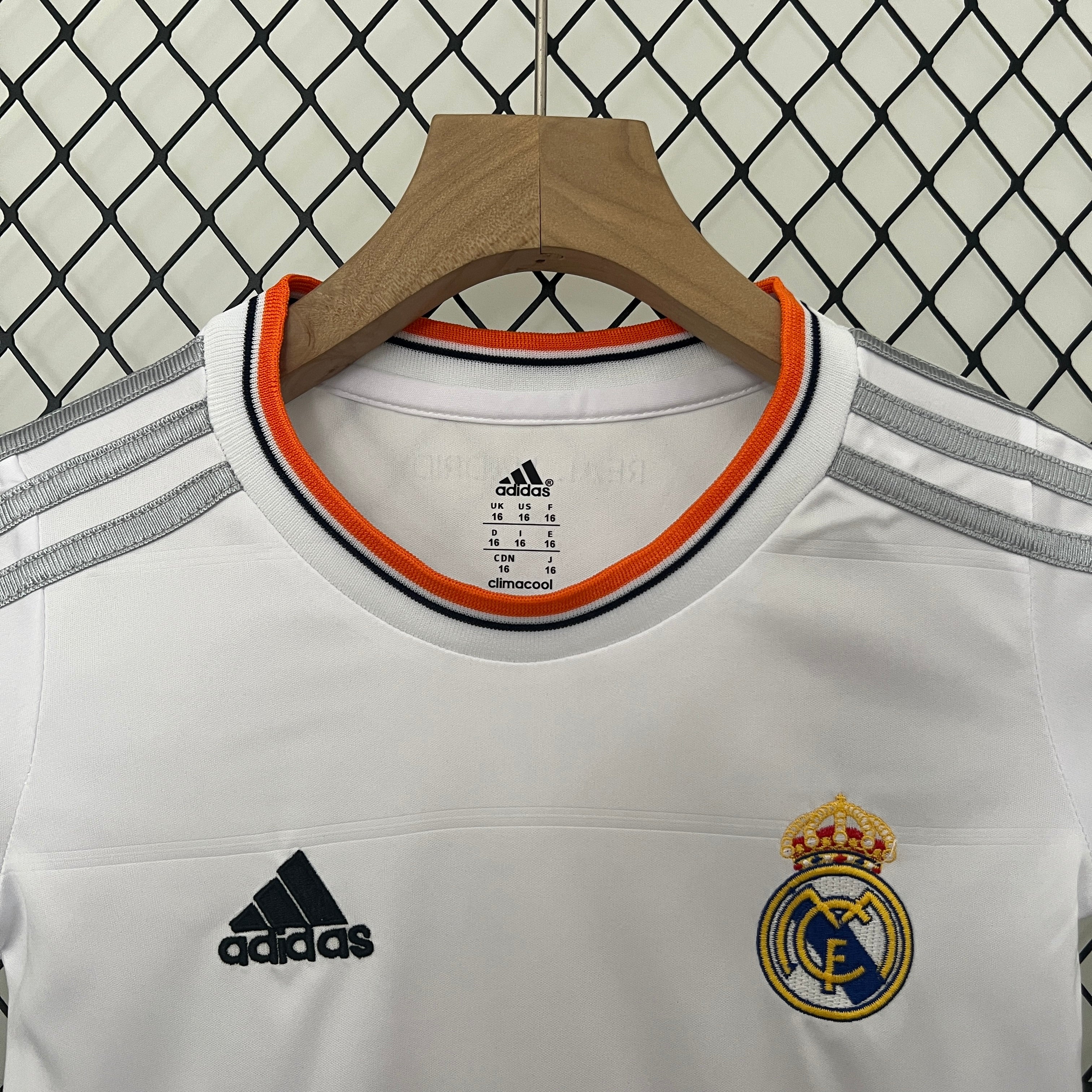 Kit Bambino - Real Madrid Vintage 13/14