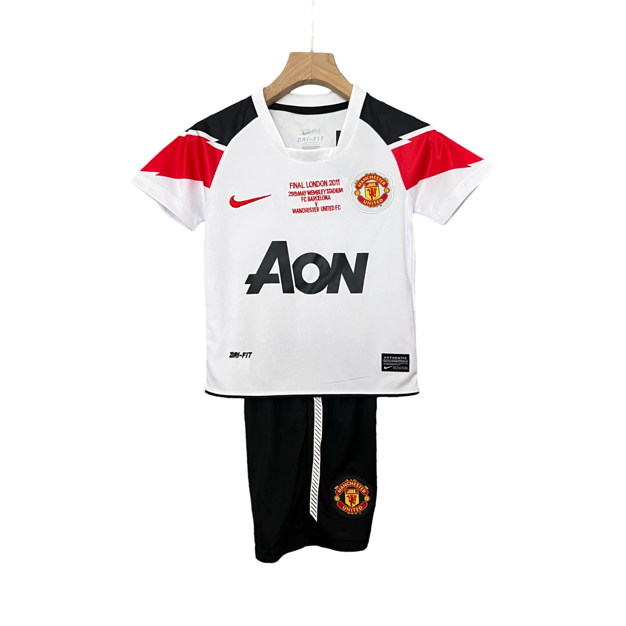 Kit Bambino - Manchester United 10/11