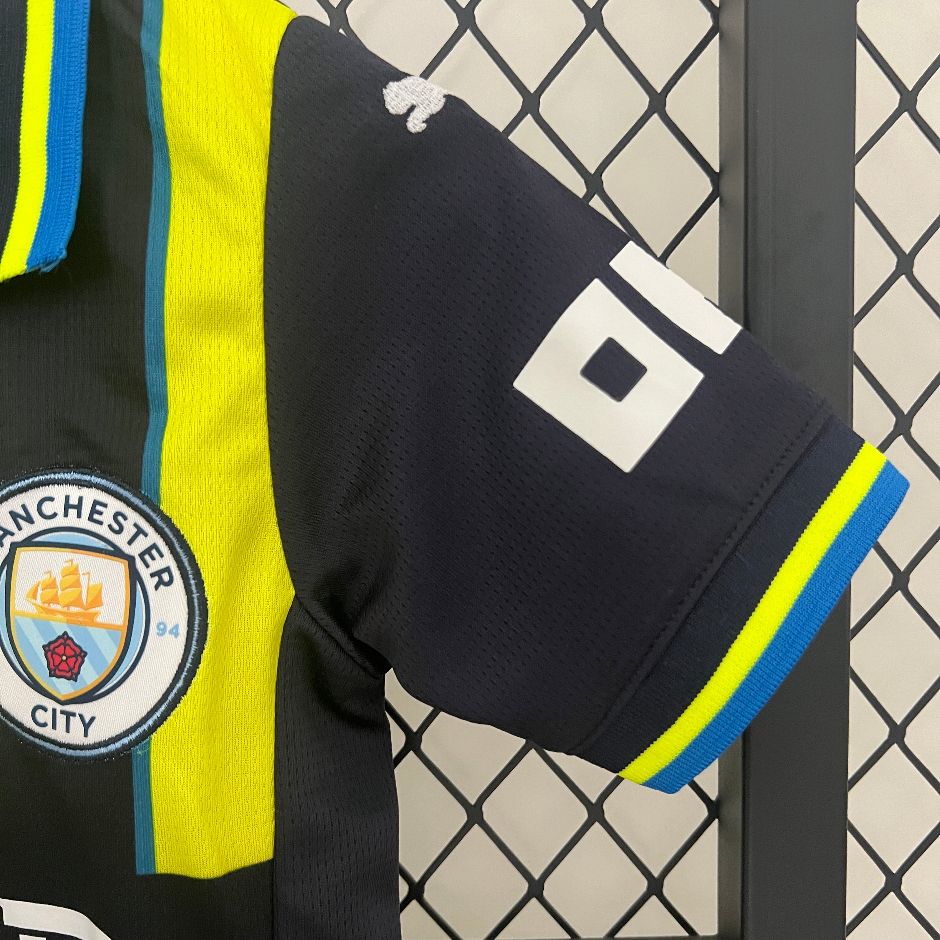 Kids Kit - Manchester City Third 23/24