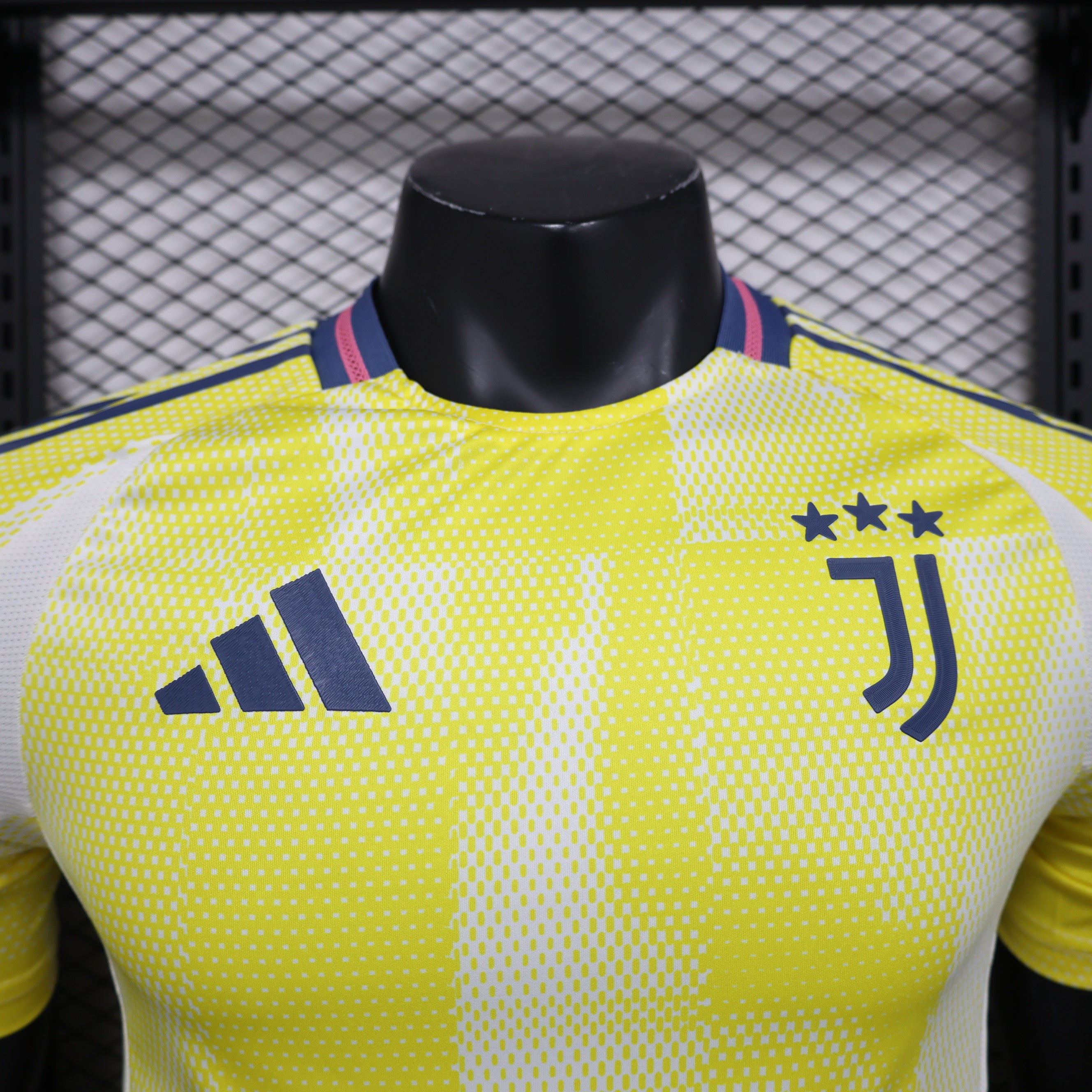 Juventus Away - 24/25 Player Version