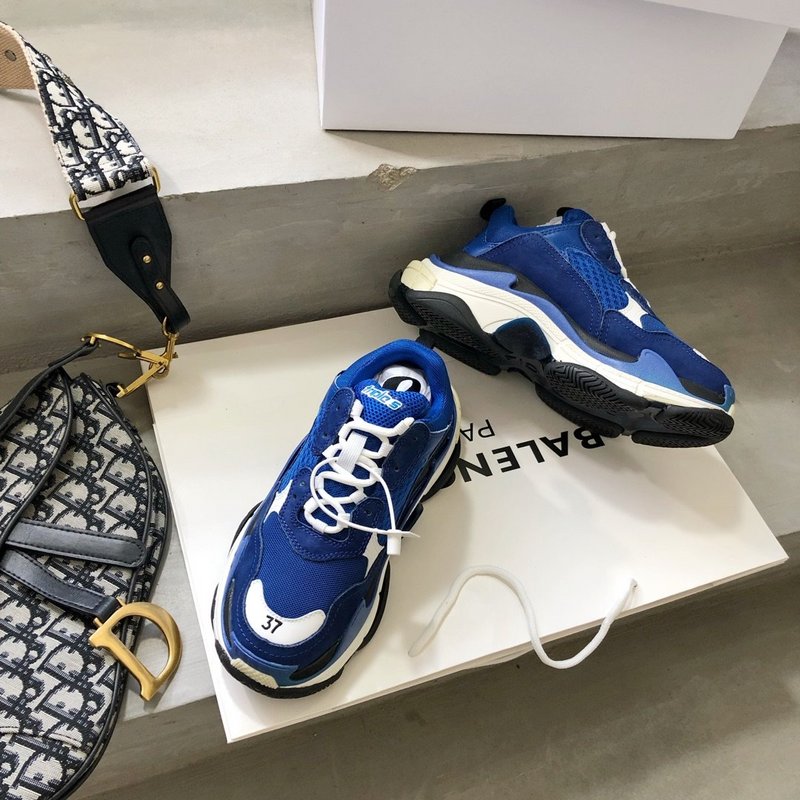 Balenciaga Triple S