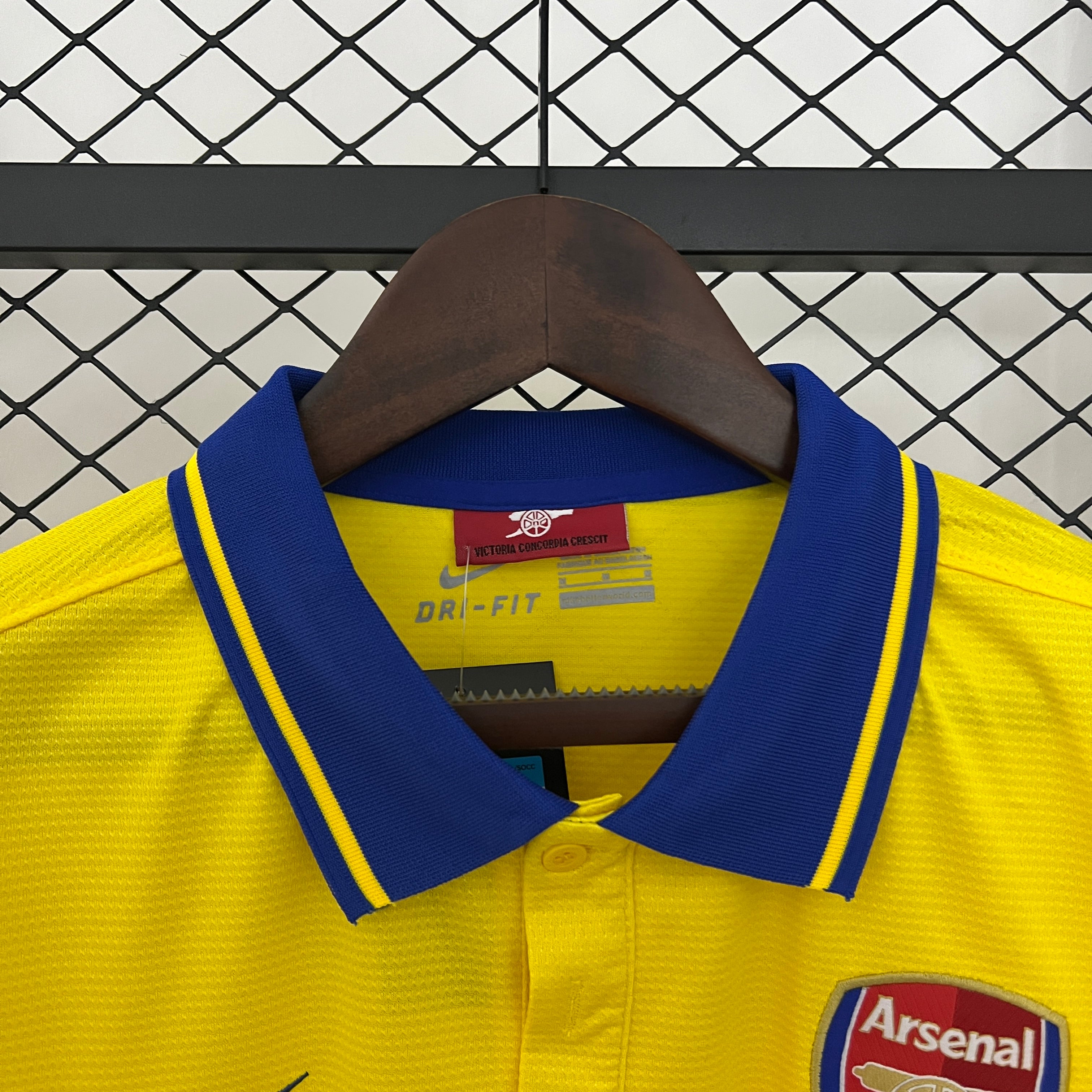 Arsenal Away - 13/14 Vintage