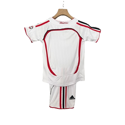 Kit Bambino - Milan UCL Vintage 06/07