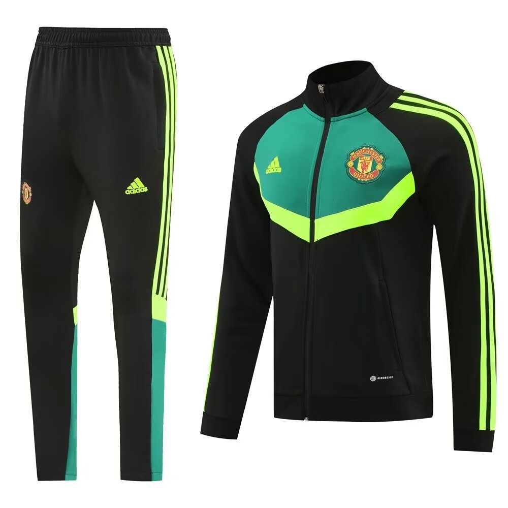Manchester United tracksuit 23/24
