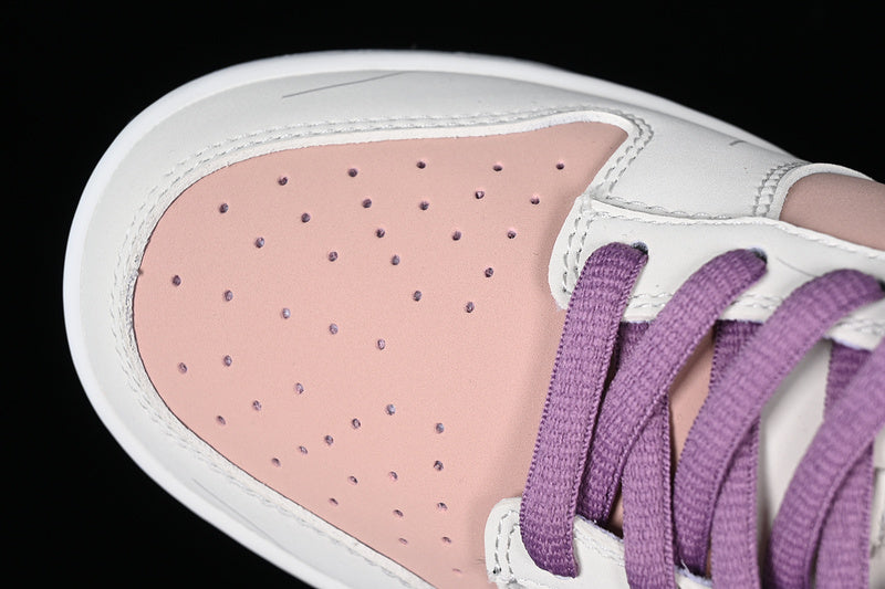 SB DUNK LOW PURPLE/WHITE/PINK