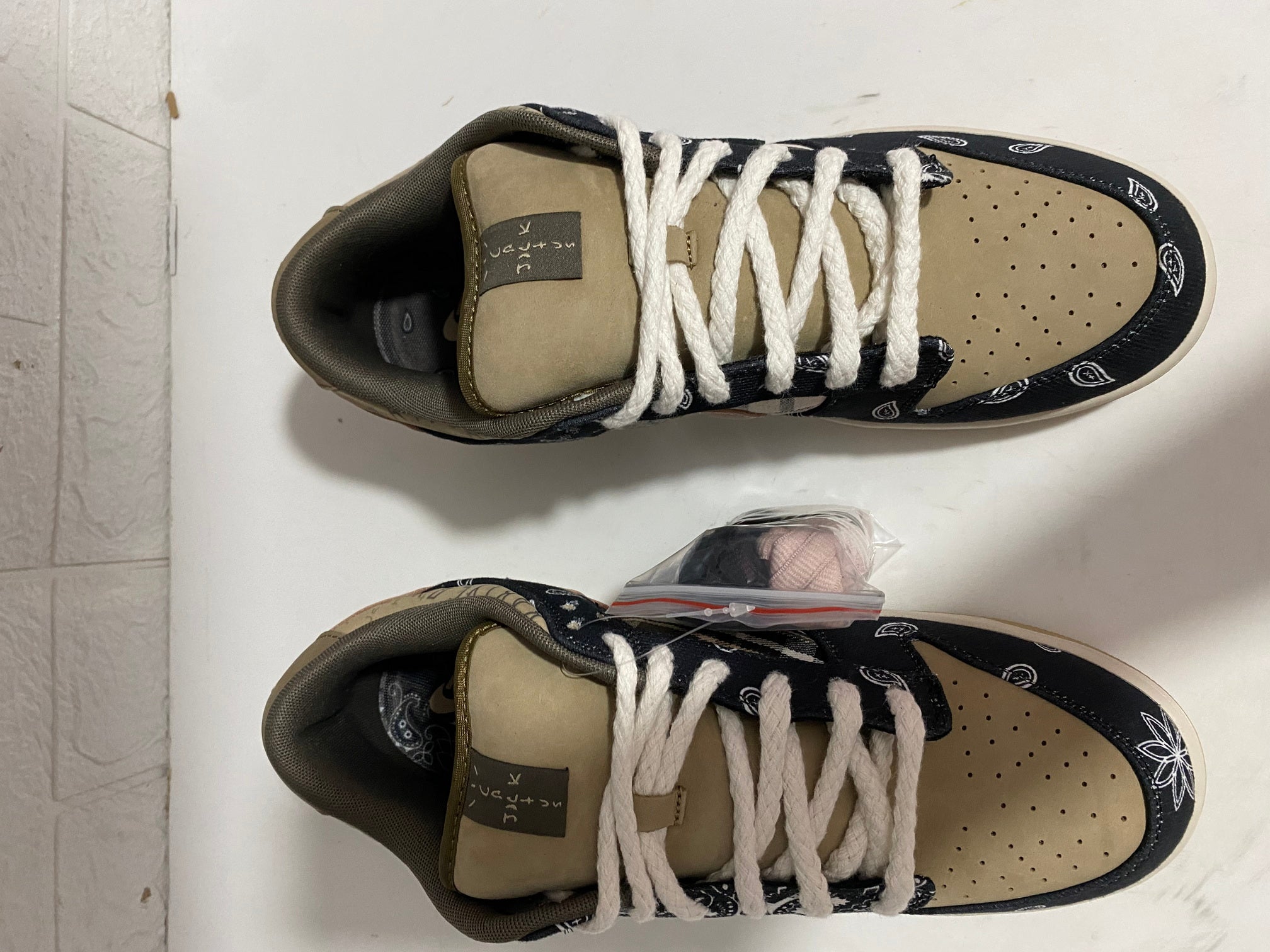 LJR SB Duck Low "Travis Scott"