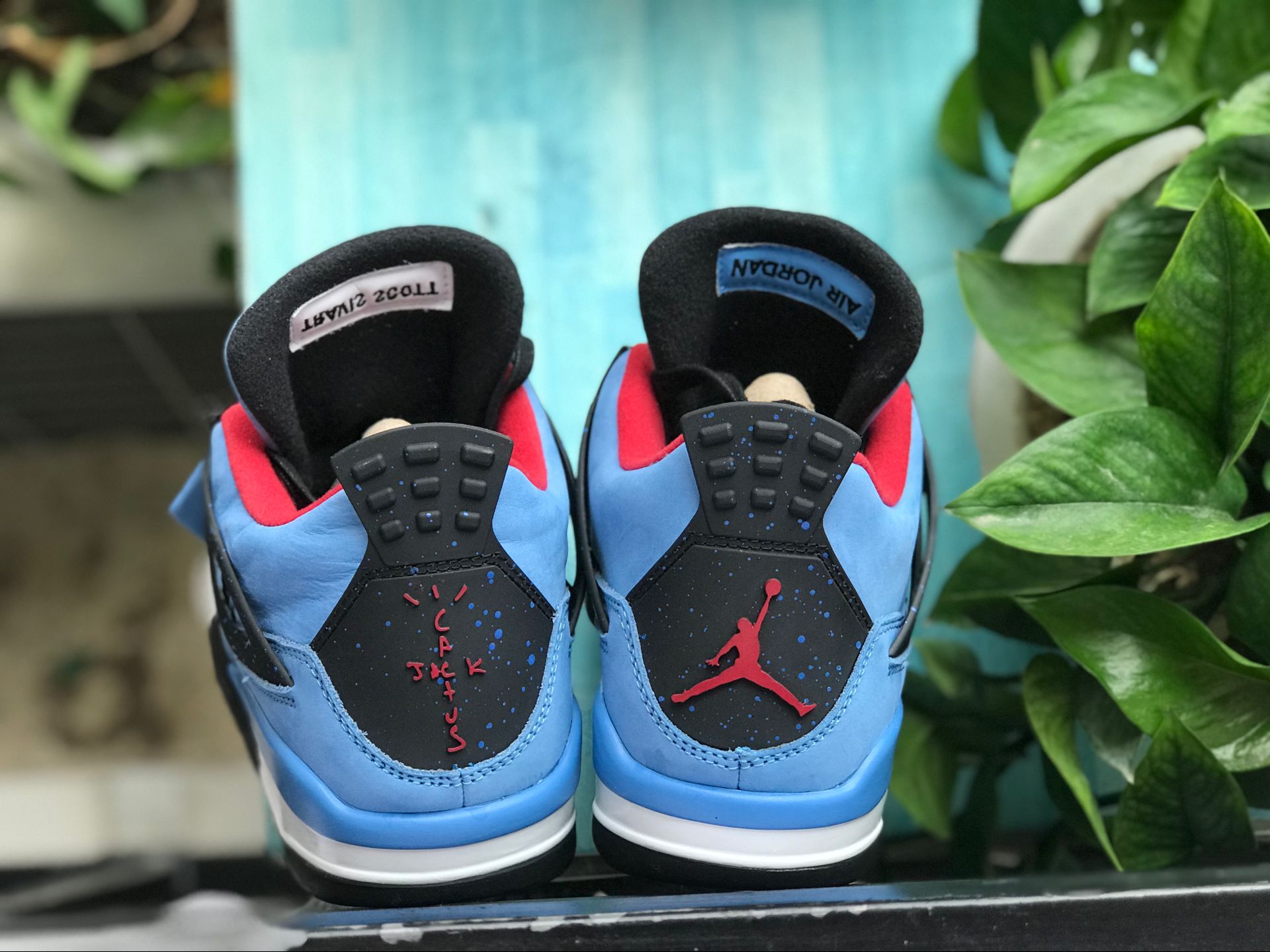 PK "Travis Scott" AJ4