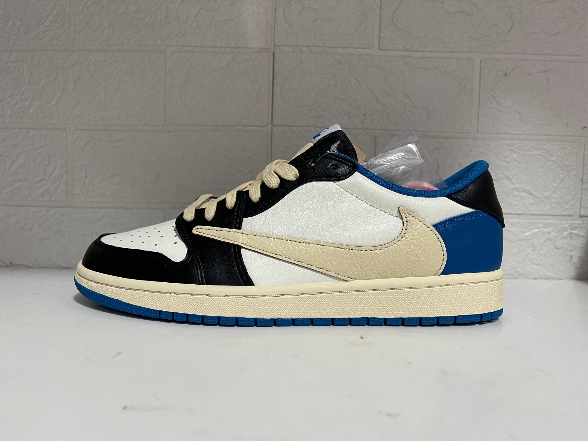 LJR AJ1 Low Fragment Travis Scott